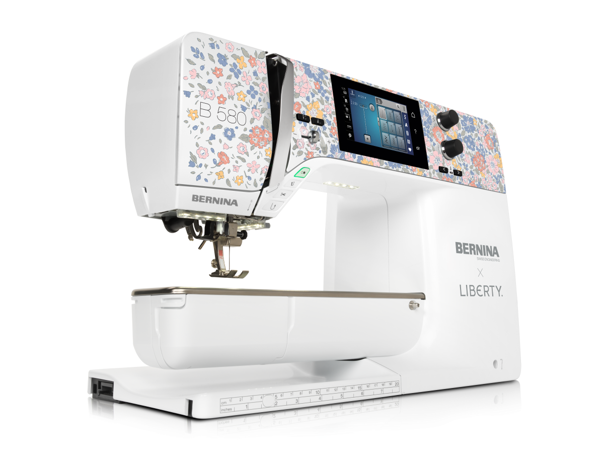 Bernina 580 Liberty Edition inkl. Trolley-Set 