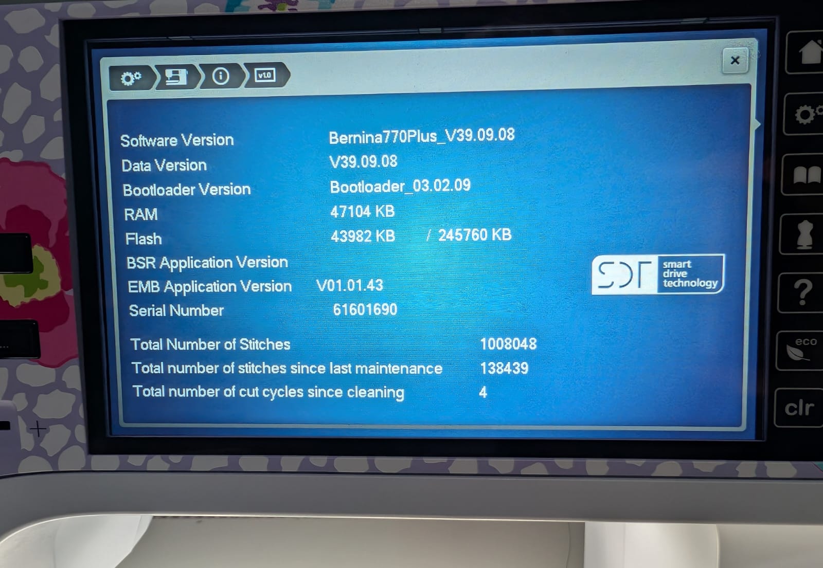 Bernina 770 QE Kaffe Edition inkl. SDT Stickmodul junge Gebrauchte