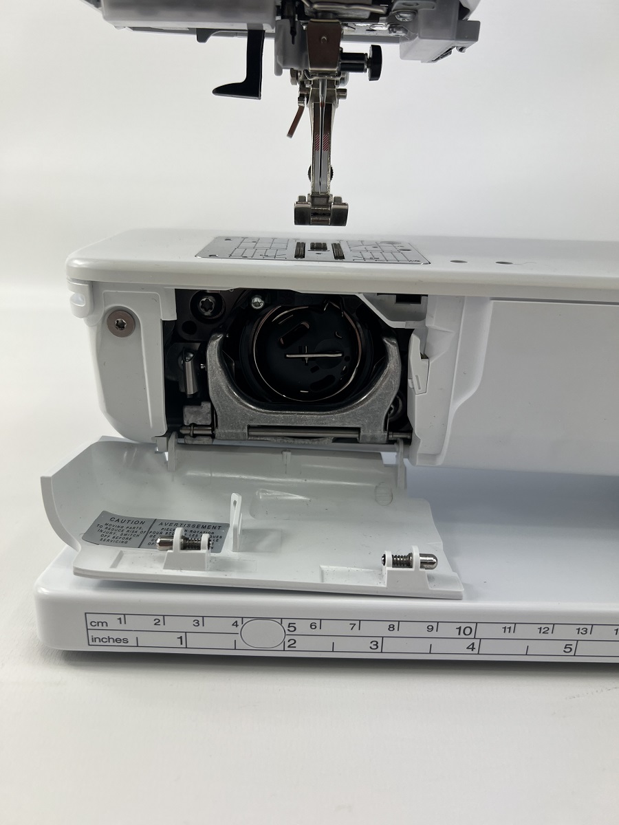 Bernina 435  Black Edition junge Gebrauchte