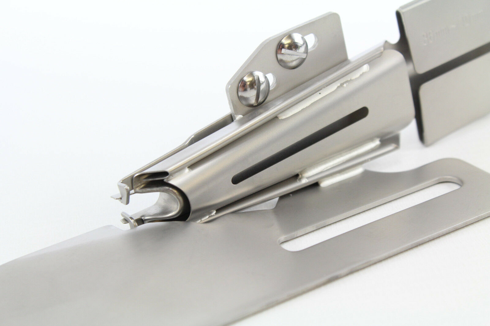 Doppelfaltschrägbinder mit Führungsrechen (36 mm/10mm) für baby lock Gloria, Ovation, coverstitch, Euphoria Doppelfaltschrägbinder mit Führungsrechen (36 mm/10mm) für baby lock Gloria, Ovation, coverstitch, Euphoria