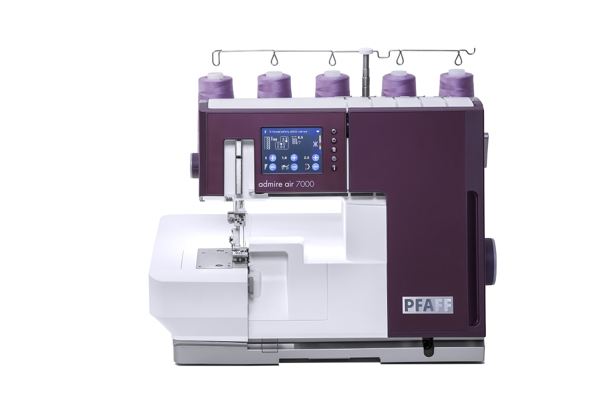 PFAFF admire air 7000 Coverlock