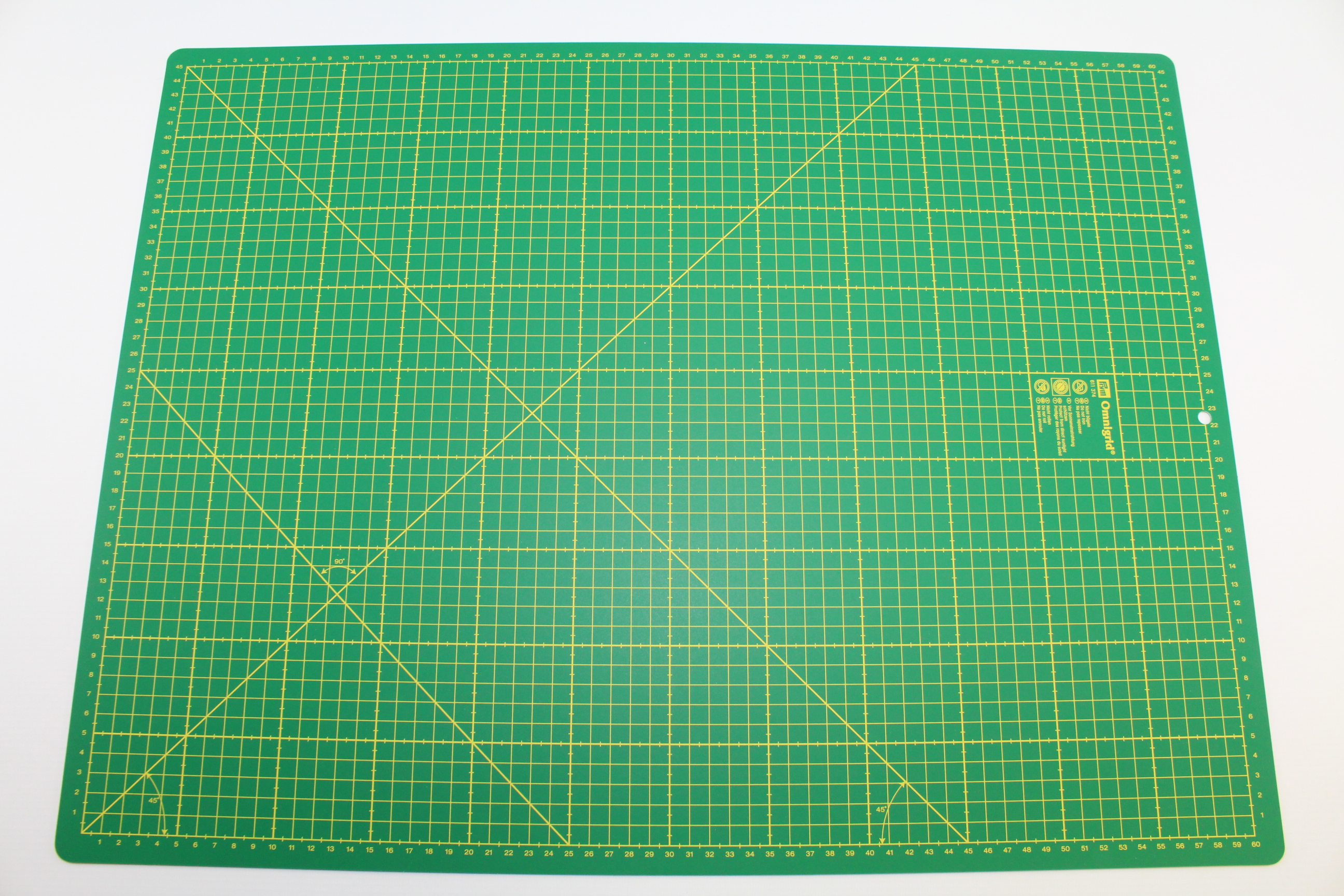 Schneidematte GRÜN ( 60 x 45 cm ) Schneidematte GRÜN ( 60 x 45 cm )