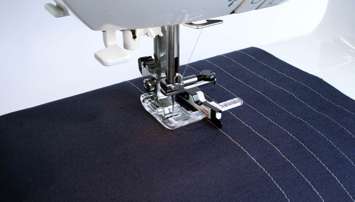 ELNA / JANOME verschiebbarer Führungsfuss ELNA / JANOME verschiebbarer Führungsfuss