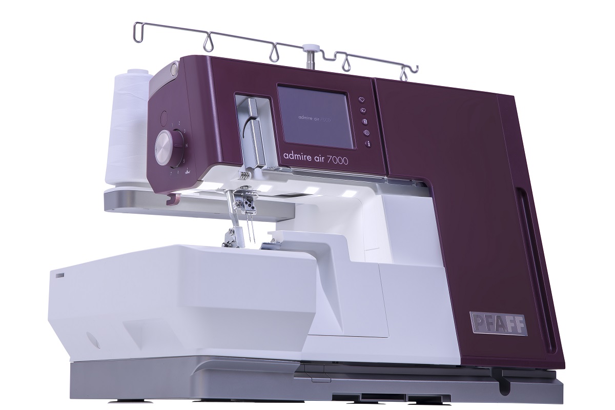 PFAFF admire air 7000 Coverlock PFAFF admire air 7000 Coverlock