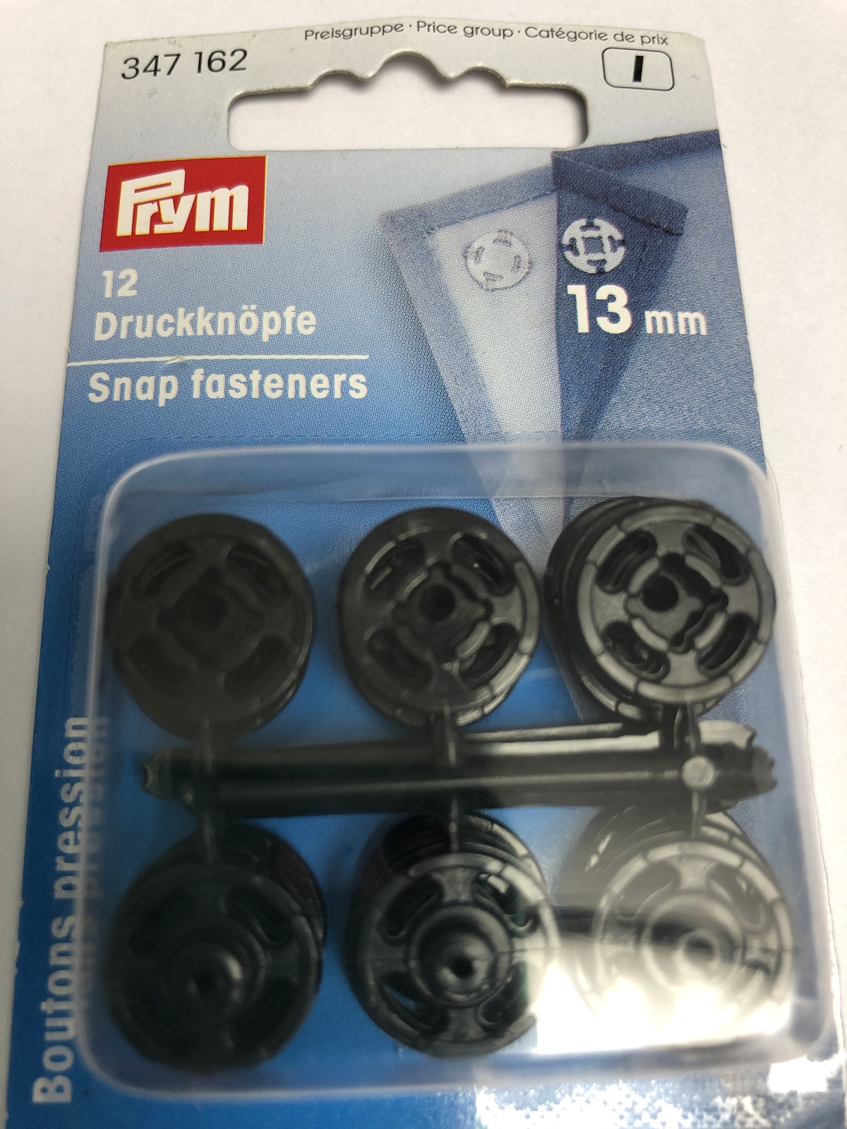 12 Annäh-Druckknöpfe, Kunststoff, schwarz, 13mm 12 Annäh-Druckknöpfe, Kunststoff, schwarz, 13mm