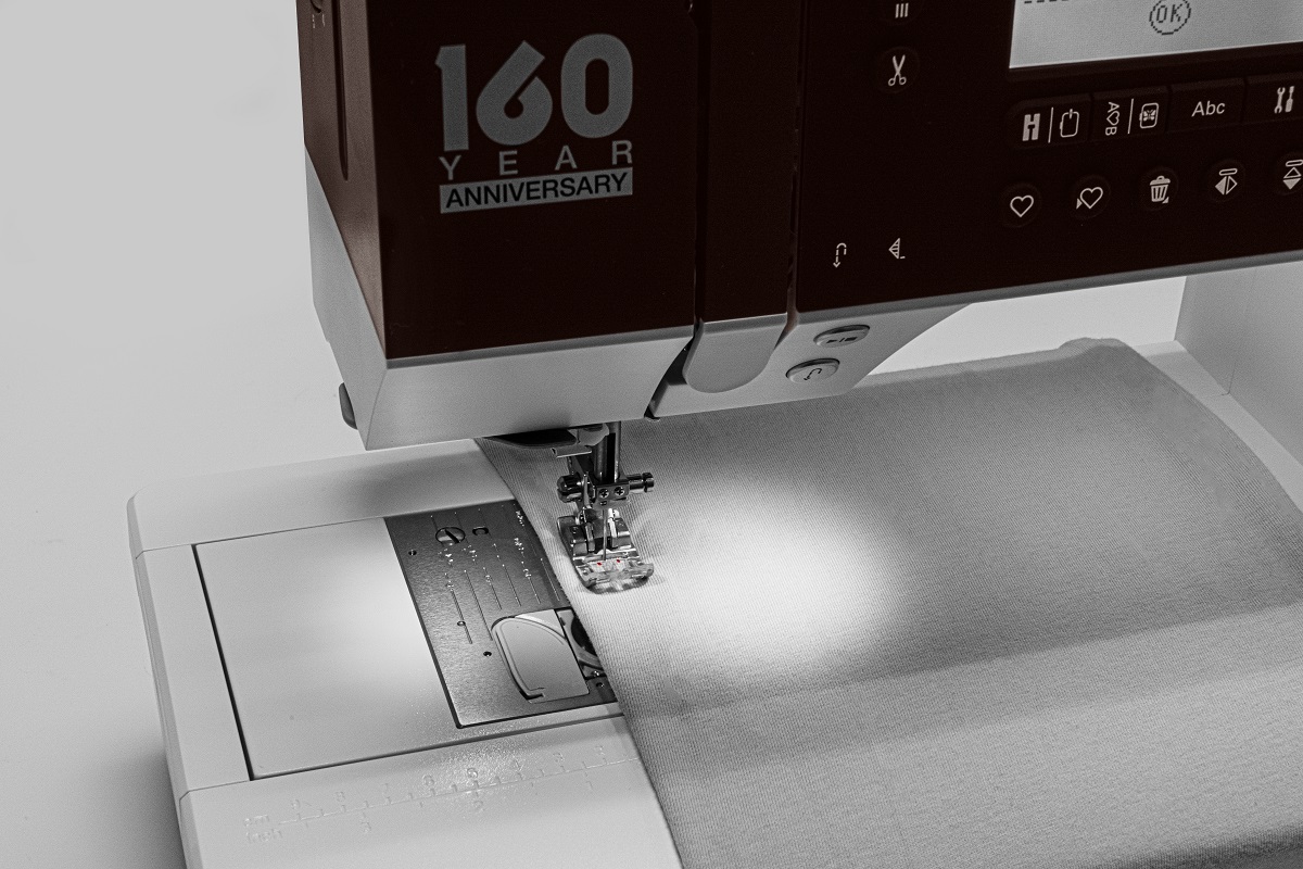 PFAFF creative ambition 640 Anniversary 160 Year Edition PFAFF creative ambition 640 Anniversary 160 Year Edition