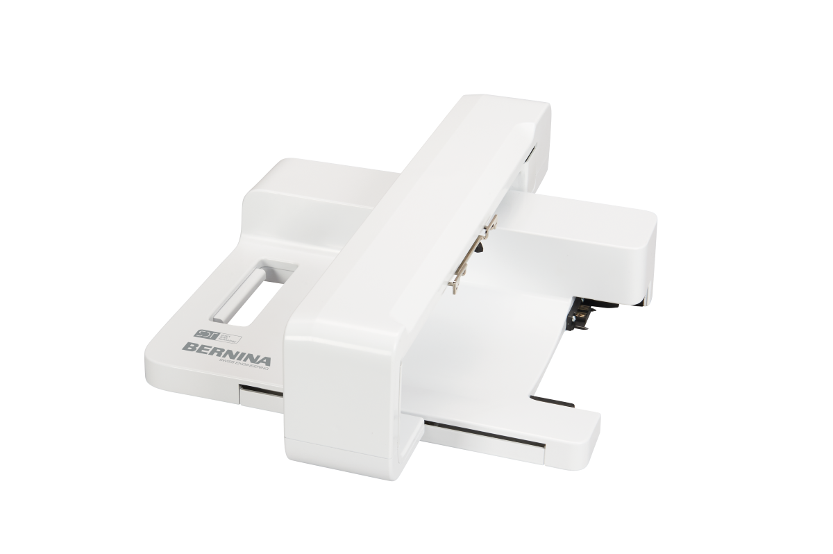 Bernina 580 Liberty Edition inkl. Trolley-Set 