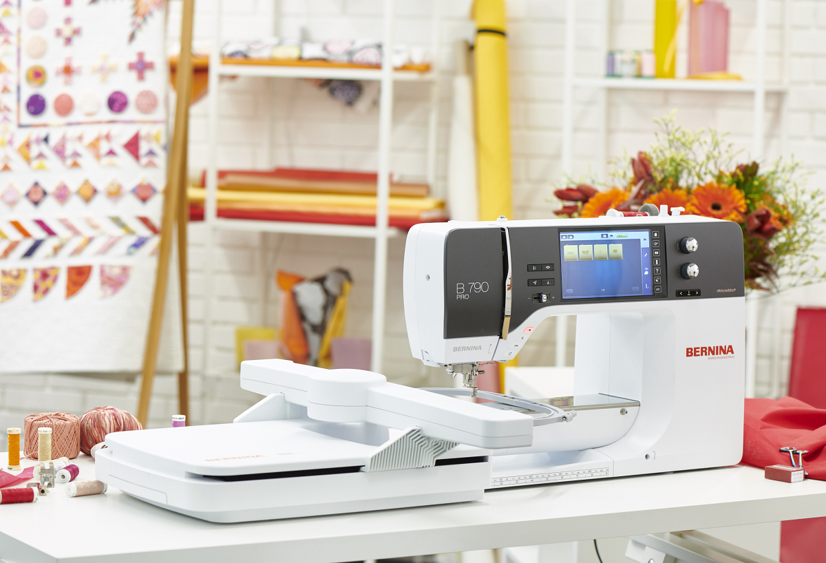 Bernina 790 PRO inkl. SDT Stickmodul mit neuen Features Bernina 790 PRO inkl. SDT Stickmodul mit neuen Features