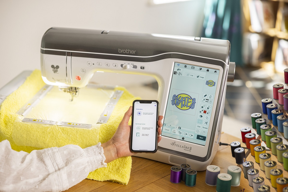 Brother Innov-is Stellaire XE2 Stickmaschine  Brother Innov-is Stellaire XE2 Stickmaschine