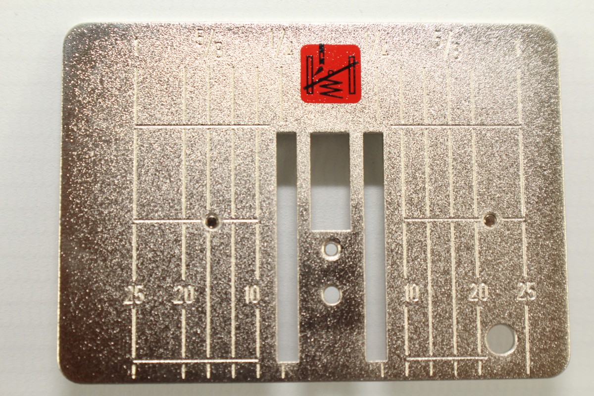 Bernina Gerad- und CutWork-Stichplatte (B2 B3)