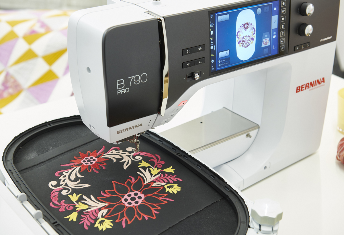 Bernina 790 PRO inkl. SDT Stickmodul mit neuen Features Bernina 790 PRO inkl. SDT Stickmodul mit neuen Features