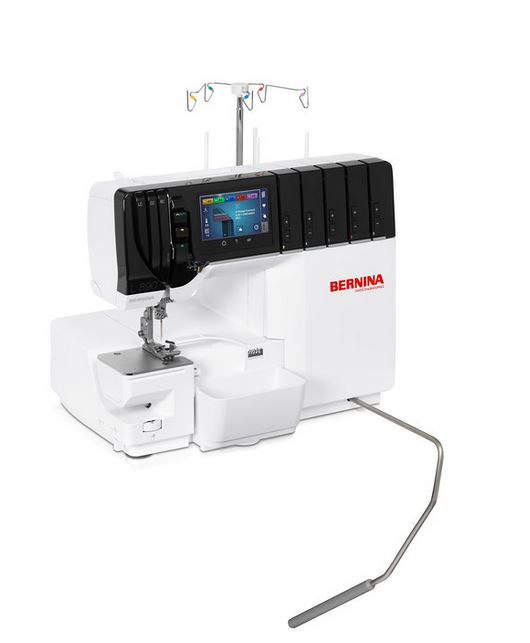 BERNINA Overlock/Coverstitch-Combo L890 inkl. 3 dekorative Overlock-Zubehöre gratis (solange Vorrat reicht)