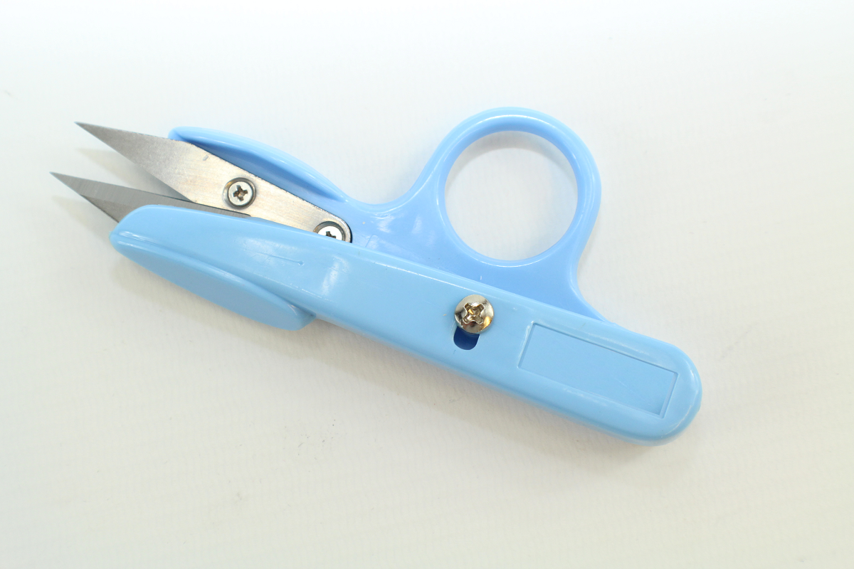 Fadenschere für Links- und Rechtshänder Ermüdungsfrei Fadenschere für Links- und Rechtshänder Ermüdungsfrei