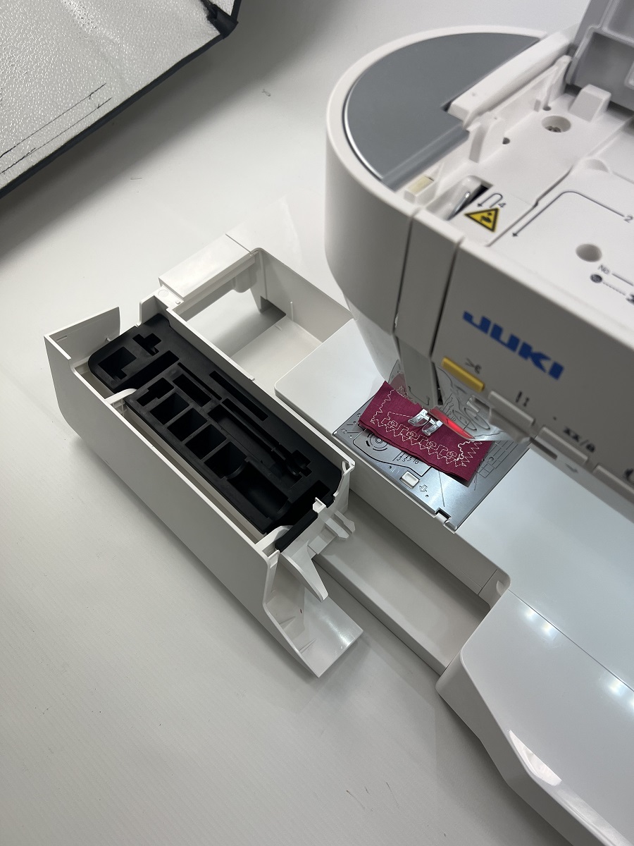 JUKI HZL-UX8 Kirei Nähmaschine junge Gebrauchte