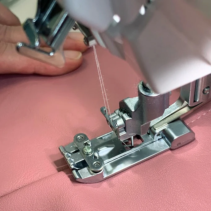 Coverstich-/Ausgleichsfuß von Babylock Gloria, Ovation....  