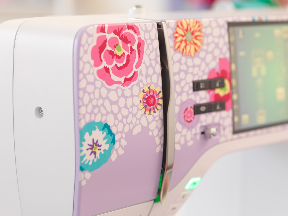 Bernina 770 QE Kaffe Edition inkl. SDT Stickmodul junge Gebrauchte