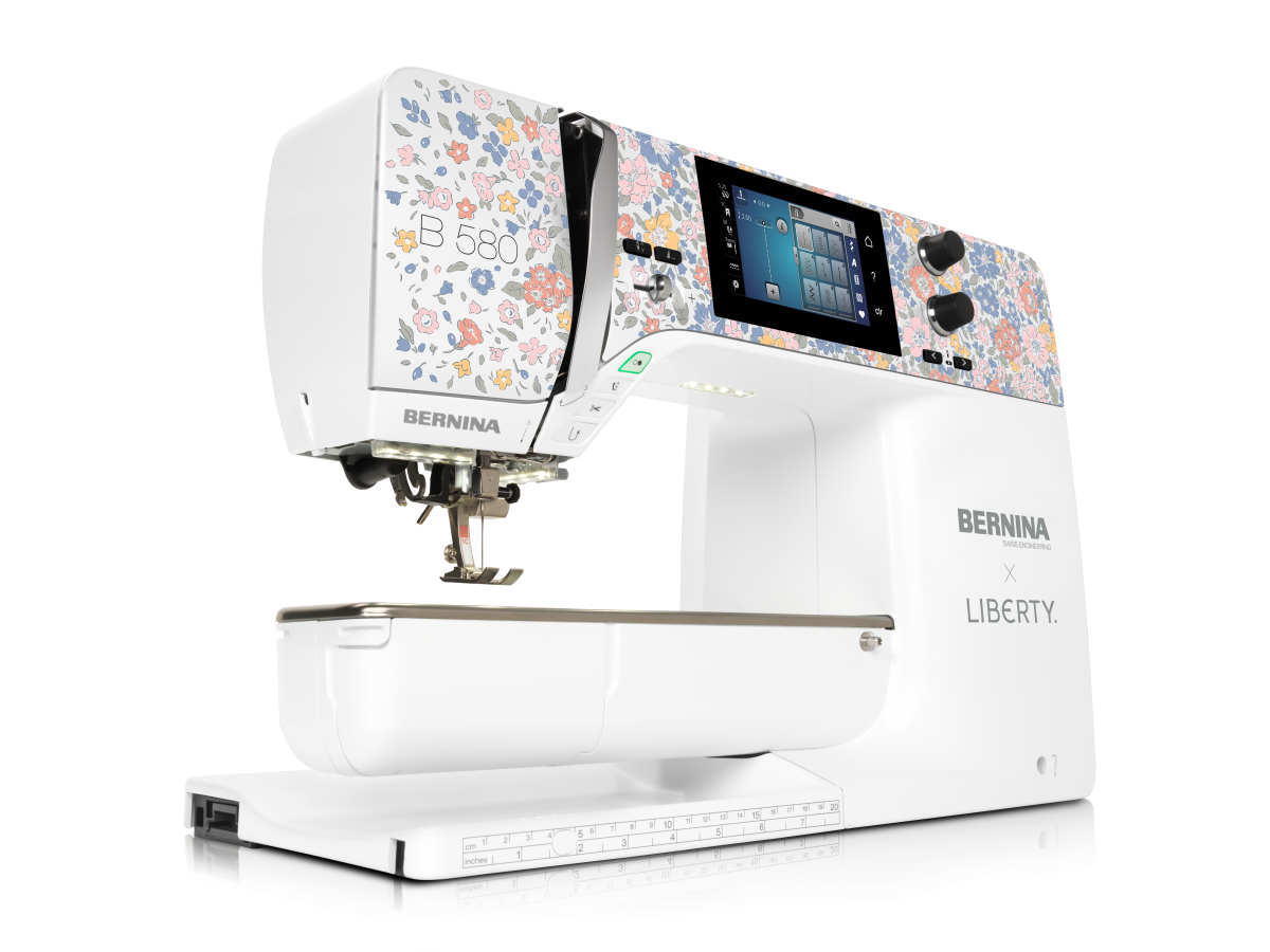 Bernina 580 Liberty Edition inkl. Trolley-Set 