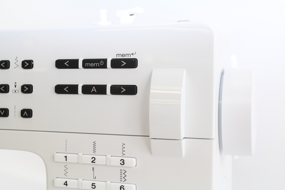 Bernina B325