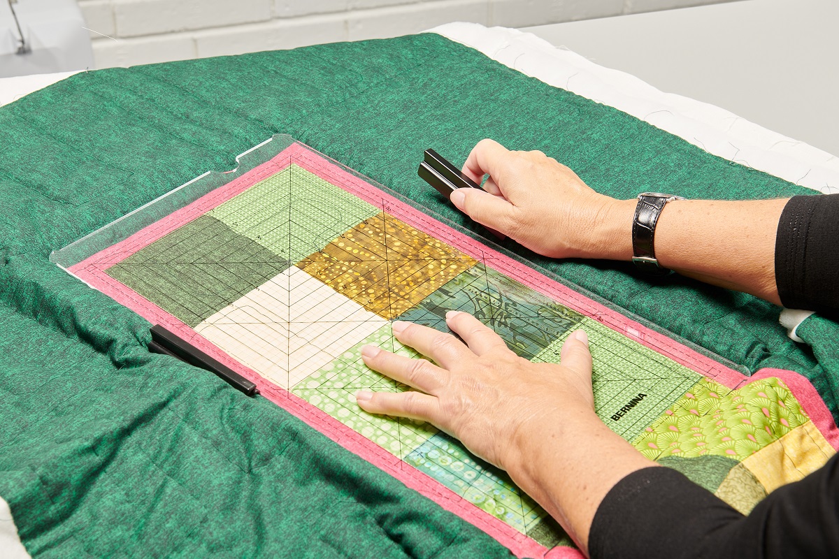 Bernina Mittlerer Bordüren-Klemmen-Stickrahmen