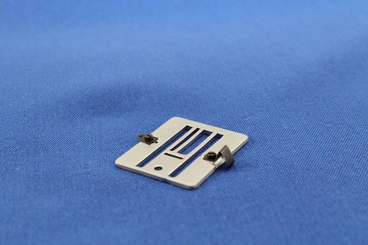 PFAFF - Stichplatte für hobbymatic, tipmatic, varimatic