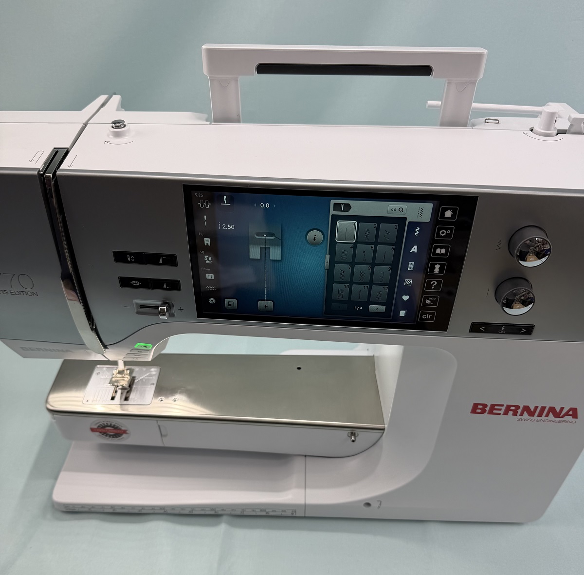Bernina 770 QE PLUS junge Gebrauchte