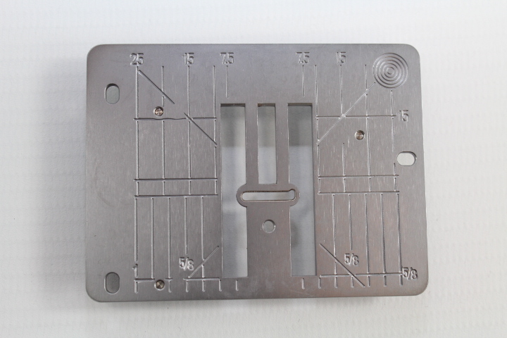 Bernina Standard - Stichplatte (Klasse D, Ea ausser Ea1,Eb ausser Eb1,Ec3) Bernina Standard - Stichplatte (Klasse D, Ea ausser Ea1,Eb ausser Eb1,Ec3)