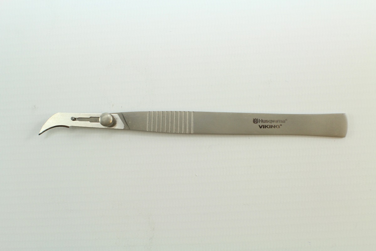 Husqvarna VIKING Nahttrenner - Restposten