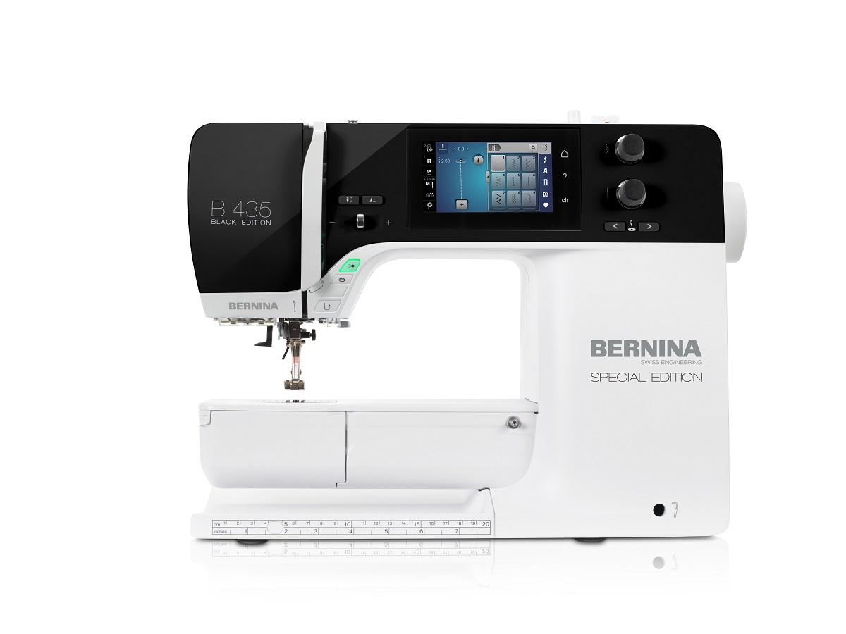 Bernina 435  Black Edition junge Gebrauchte